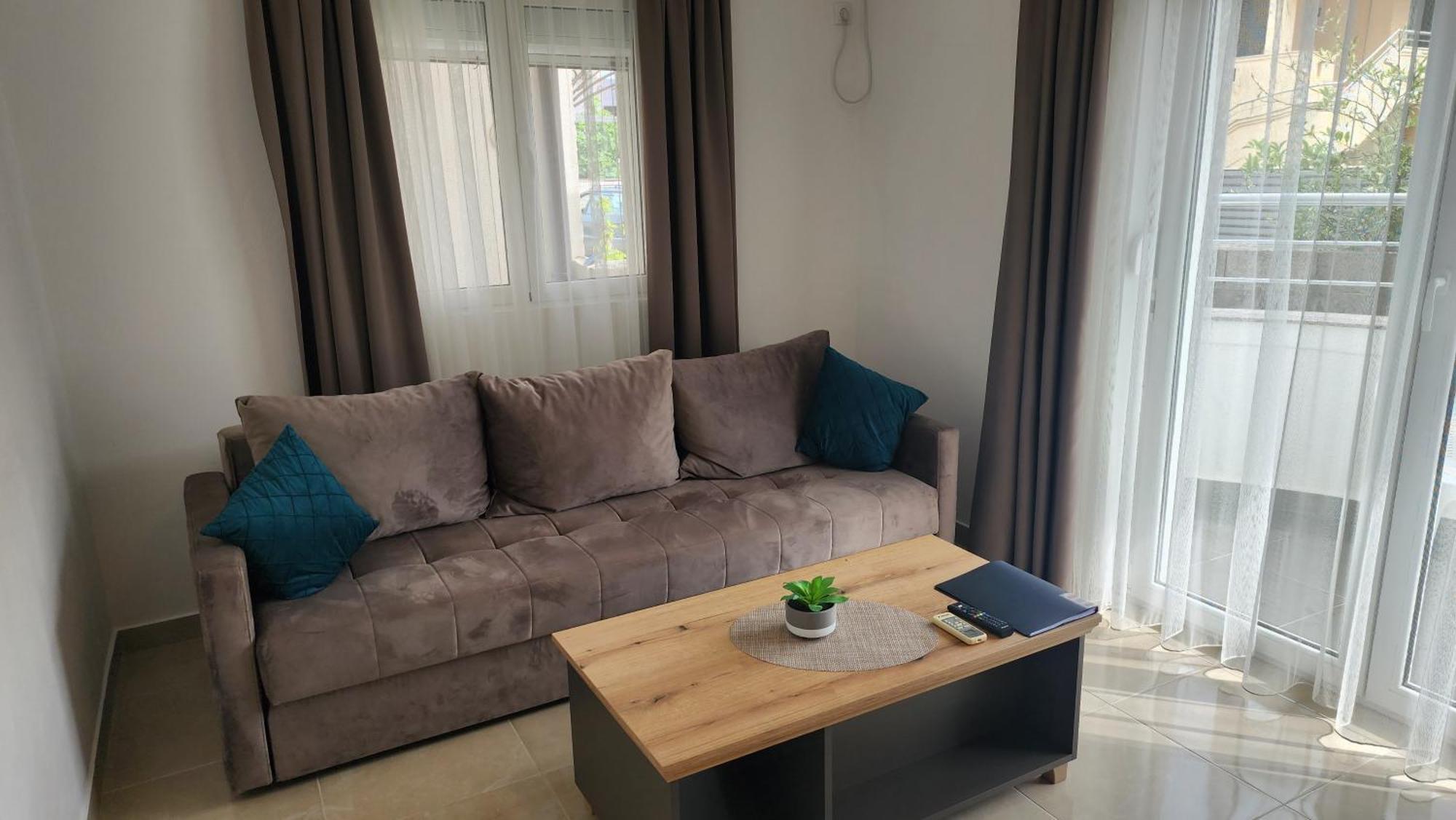 "House Muenster" Bed&Breakfast - Ulcinj Donji Stoj Ruang foto