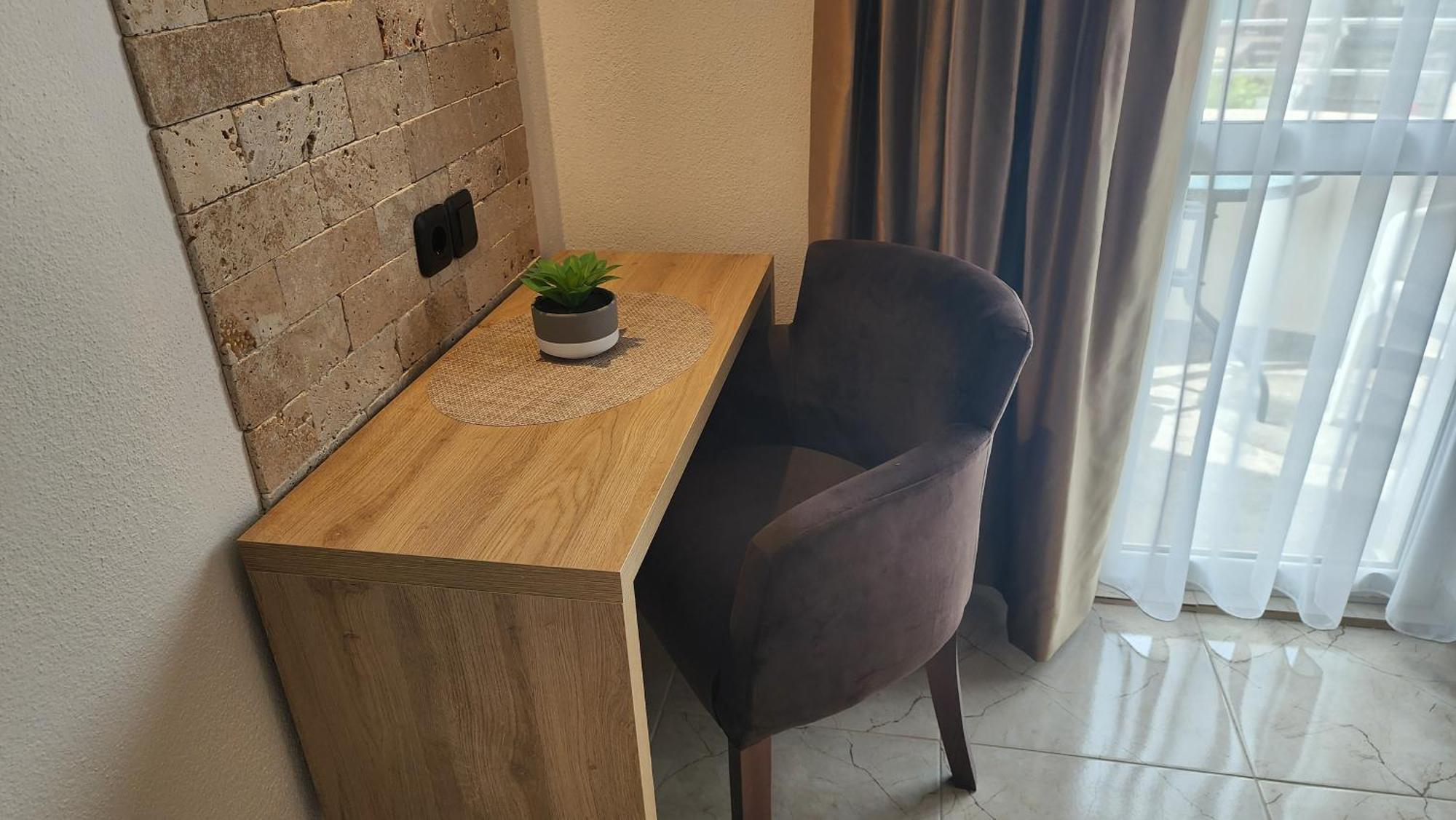 "House Muenster" Bed&Breakfast - Ulcinj Donji Stoj Ruang foto